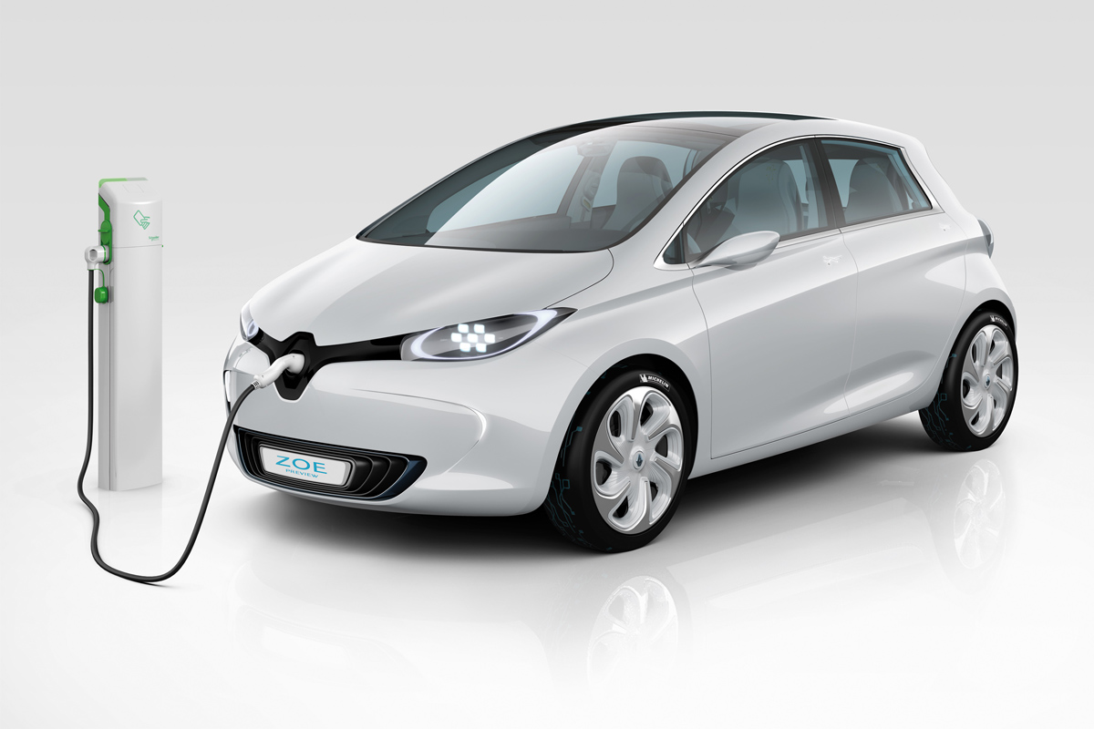 Renault-Nissan livre près de 100 véhicules électriques aux entreprises françaises