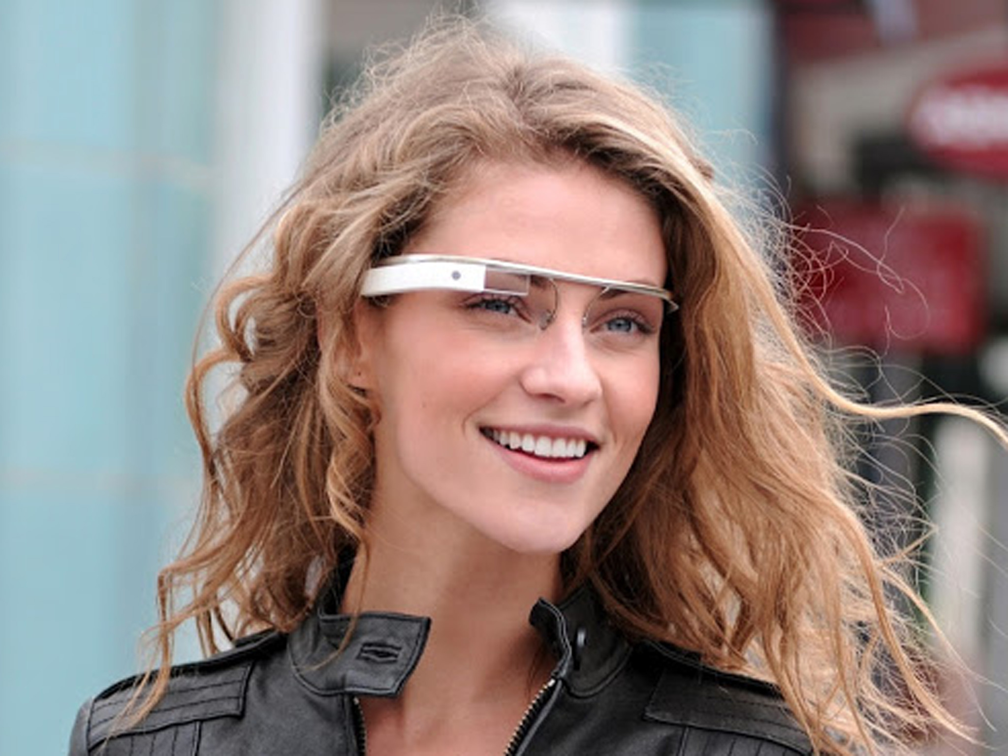 Une version 2.0 des Google Glass pour le 1er trimestre 2016 ?