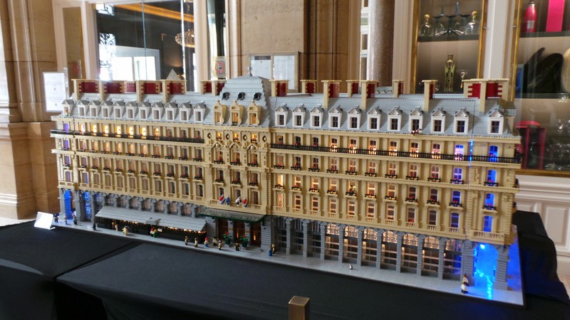 L'Hilton Paris Opéra propose un team building avec Lego