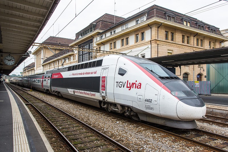 TGV Lyria bichonne les voyageurs d'affaires