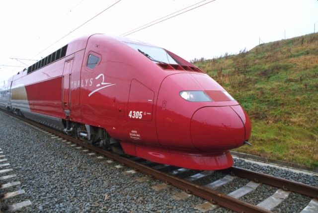 Ségolène Royal confirme le déploiement des portiques de sécurité pour les lignes Thalys