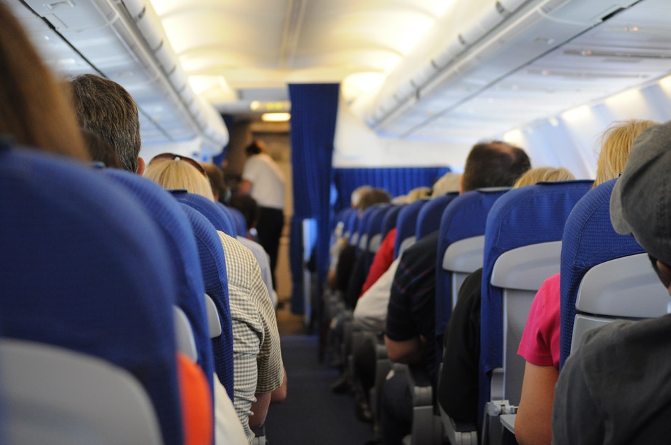 Un membre du Congrès américain veut réglementer la taille des sièges d'avion