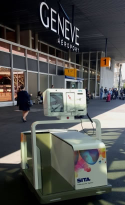 Un robot bagagiste à Genève Aéroport