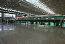 Covid-19 : les aéroports européens vont perdre 187 millions de passagers cette année
