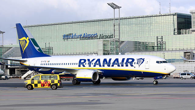 Ryanair ferme sa base de Francfort après le refus des pilotes de réduire leurs salaires