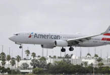USA - Les compagnies aériennes délaissent les voyageurs d'affaires pour les touristes