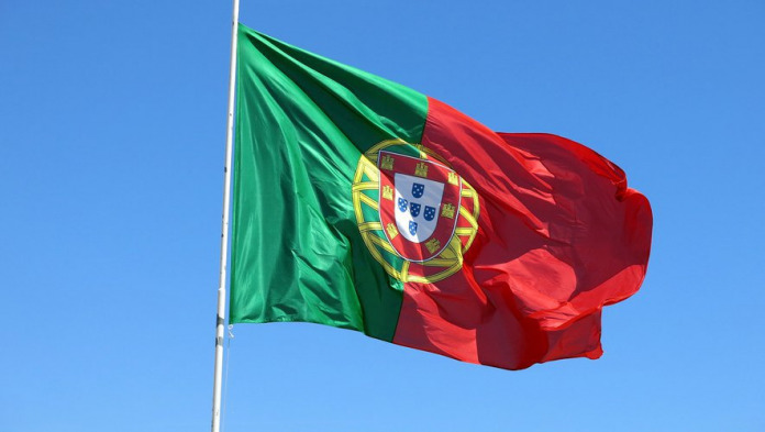 Omicron - Le Portugal ajoute des restrictions aux entrants