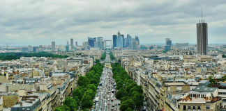 Paris veut davantage s'adresser aux voyageurs professionnels