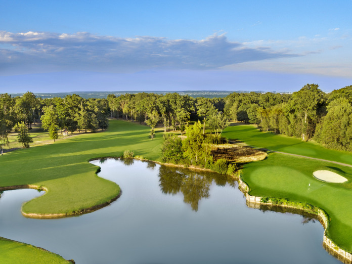 Golfday : pour le business travel, bienvenue aux clubs